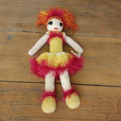 Poupée Au Crochet