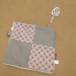 Doudou Attache Tétine