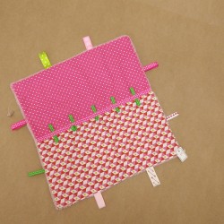 Doudou Étiquettes - Rose Rouge