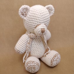 Ourson Mignon en Tricot -...