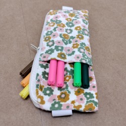 Trousses à élastique