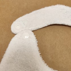Bavoirs à bouton - Petits