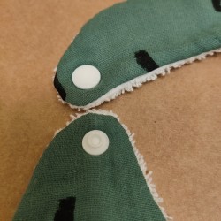Bavoirs à bouton - Petits