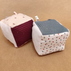 Cubes à grelot