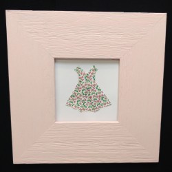 Cadre Robe Rose Clair